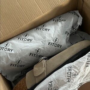 FITORY Women's Taupe Sandals